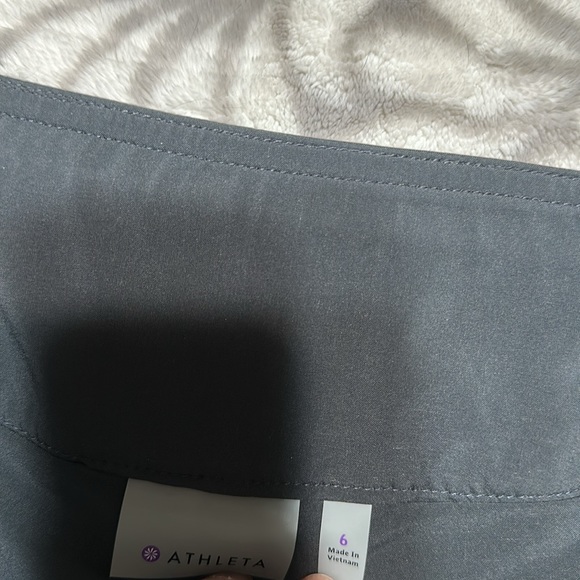 Athleta Gray Skort. Size 6 - Picture 3 of 5